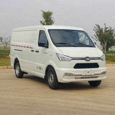 M80 Benzine Cargo Van